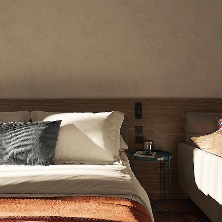 Blueloft 47 L Studio With Balcony طشقند المظهر الخارجي الصورة