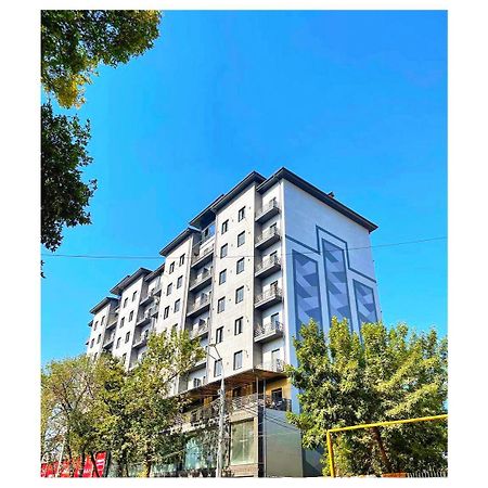 Blueloft 47 L Studio With Balcony طشقند المظهر الخارجي الصورة